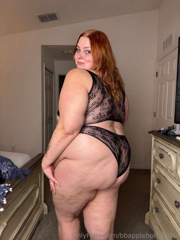 I love backshots of myself 🍑