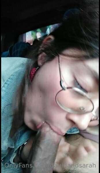 our first time recording a video in a bus LOL  

@cherrybunn..