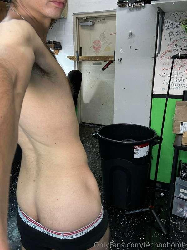 technobomb image #1
