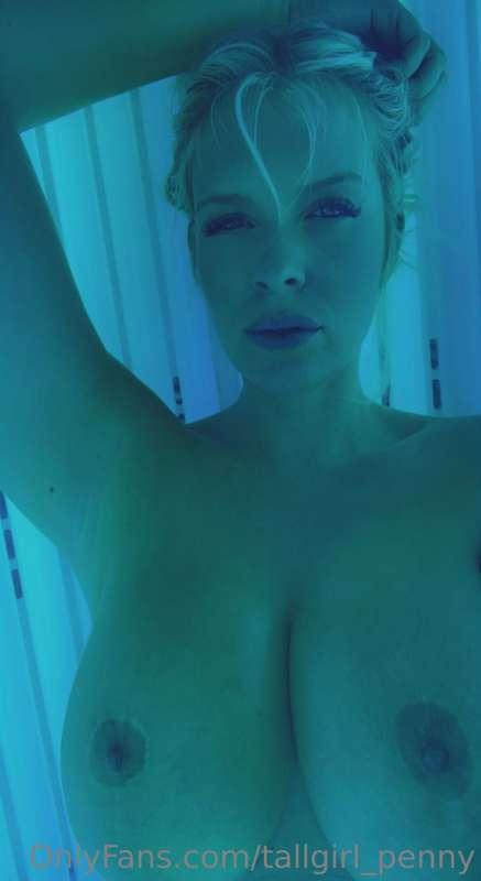 Start the weekend with a tan ❤️