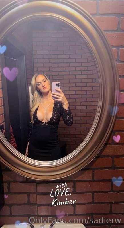 My sexy friend @kimbersteel3619 has a free Onlyfans. Go join..