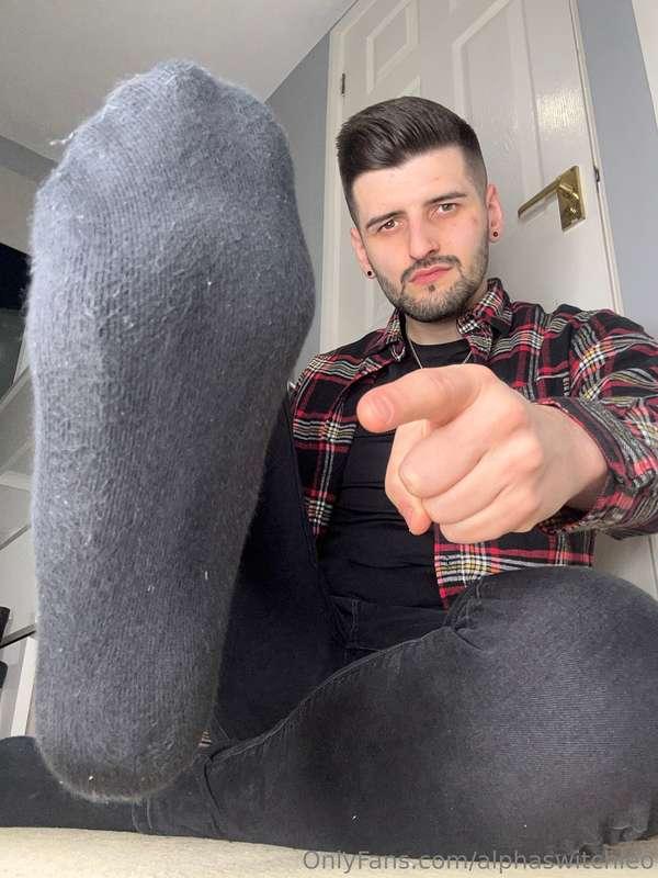 I can see how bad you want my sweaty black socks  just go fo..