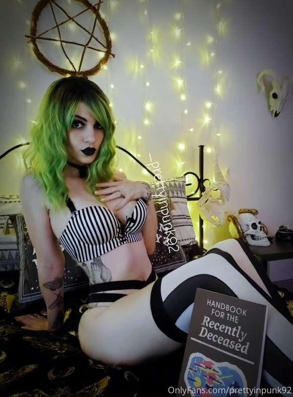 🖤💚IT'S SHOWTIME 💚🖤