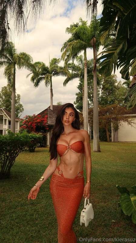 Elegant on the outside, dangerous on the inside 🔥