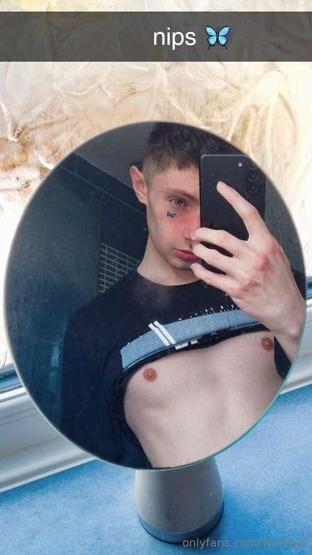 nips 🦋