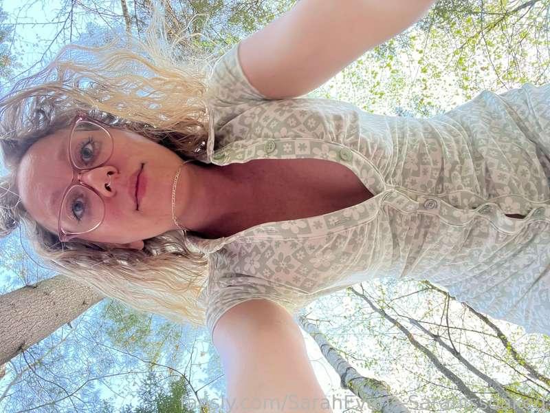 sarahissoaked image #0