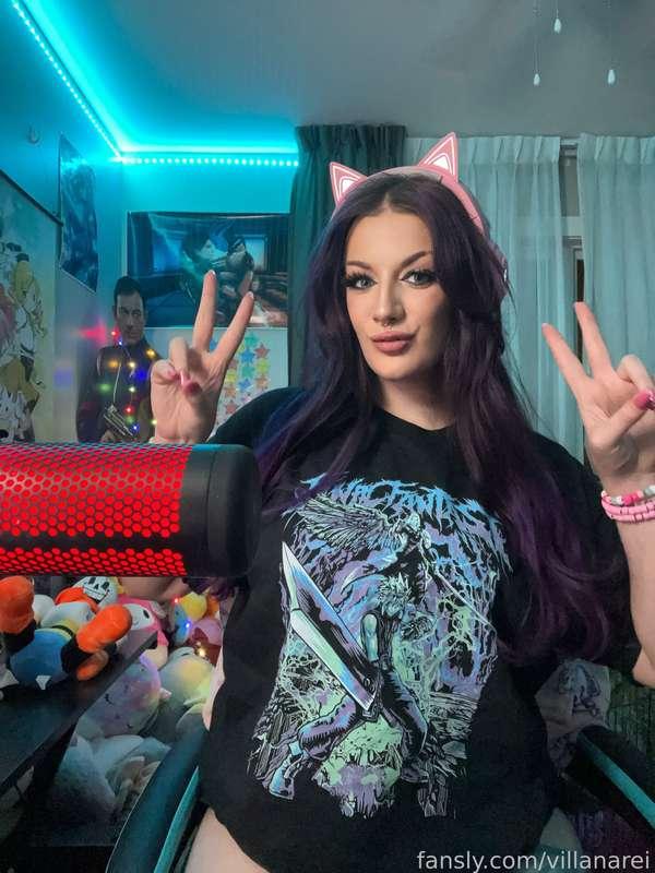 I just felt super duper cute before stream last night 🥰
I’ve been having so much fun streaming FF7 Rebirth! Make sure you’re following me on Twitch to watch my playthrough!