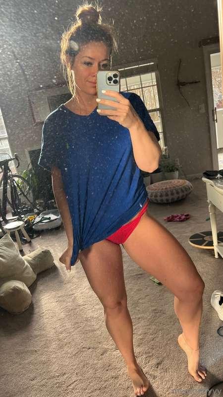 i should clean this mirror…