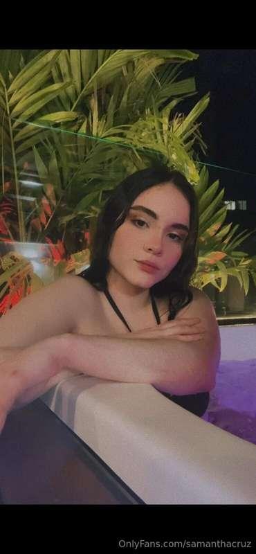 Serving soft and spicy at the same time, don’t make me choos..