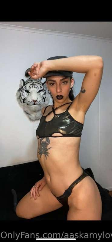 I'm gonna fuck you hard until I hear your groans 😈