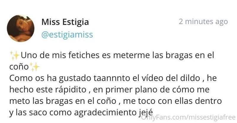 Hoy he subido dos videos !! Uno donde me meto en en coño un ..