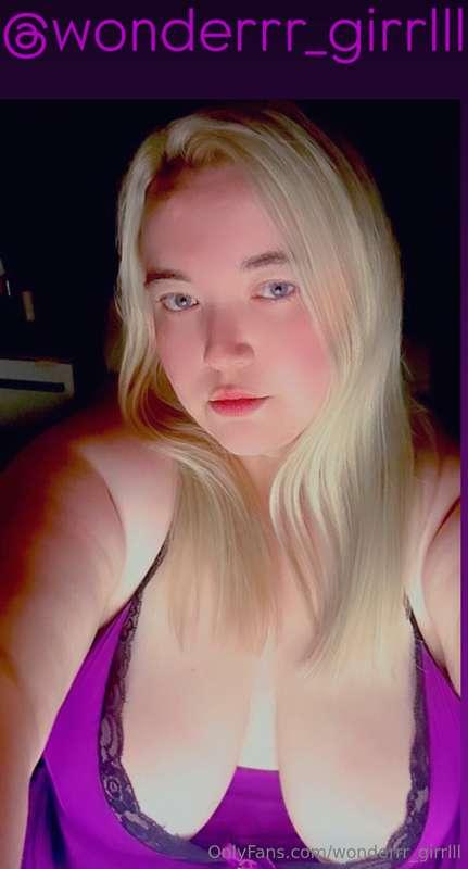 Hey babe, fancy a cheeky two week free trial on my VIP?! Why..