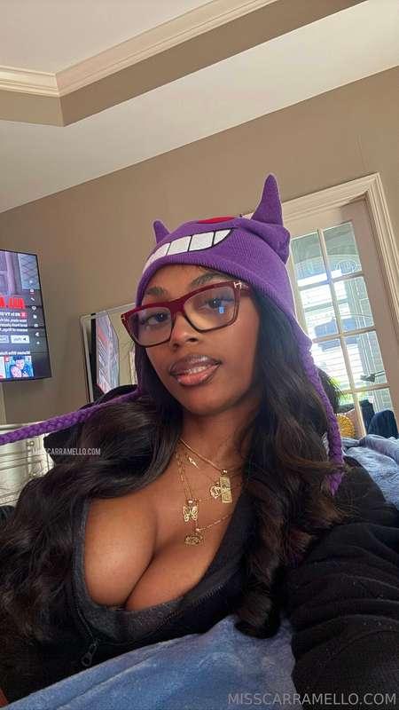 A face too pretty not to nut on. 💦