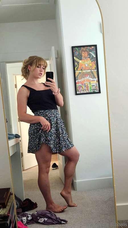 Cute mirror selfies