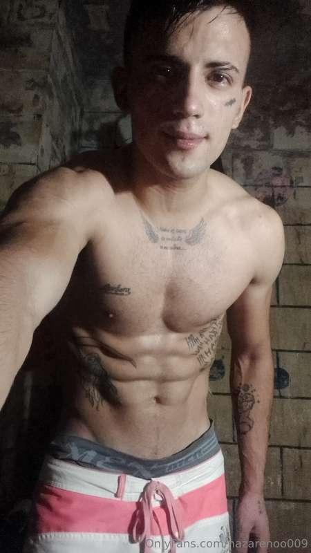 Hola amores hoy fue un día de mucho entrenamiento 🥵🥰Esperen ..