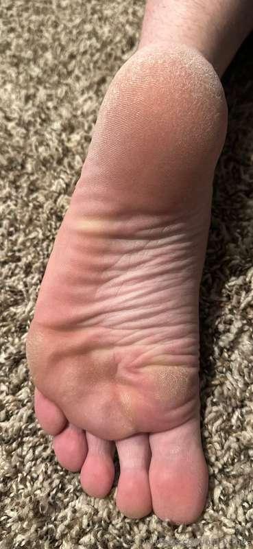 Team Left v. Team Right Which foot gets the most love!?! Fro..