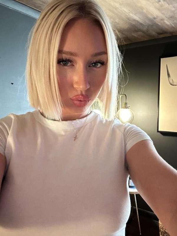 Sending you a smooch 😘