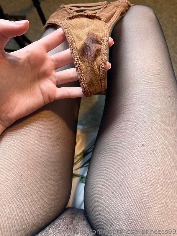 When your pussy is so creamy it leaks through your pantyhose..