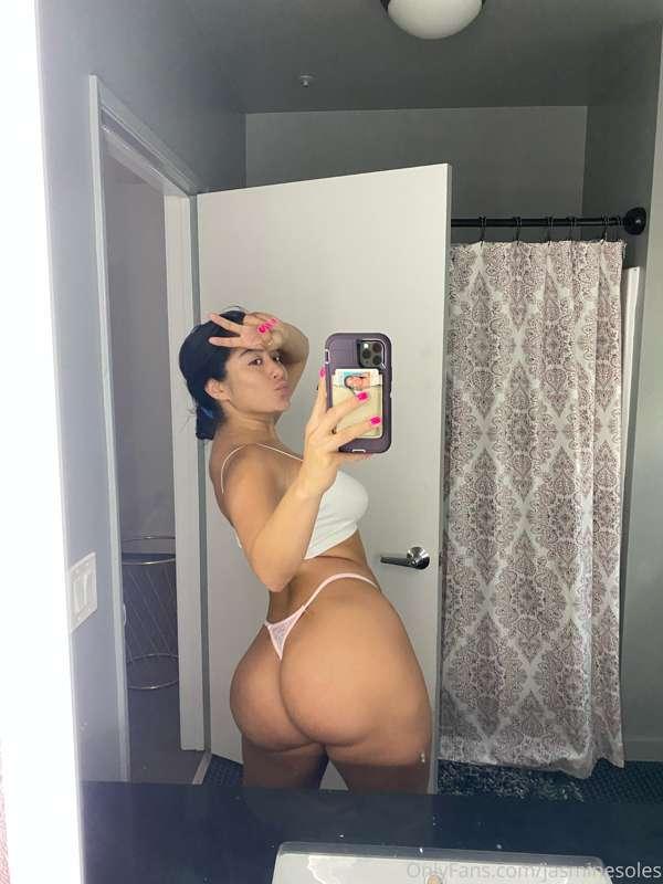 Just made some fresh brand new content for you dm me with a ..