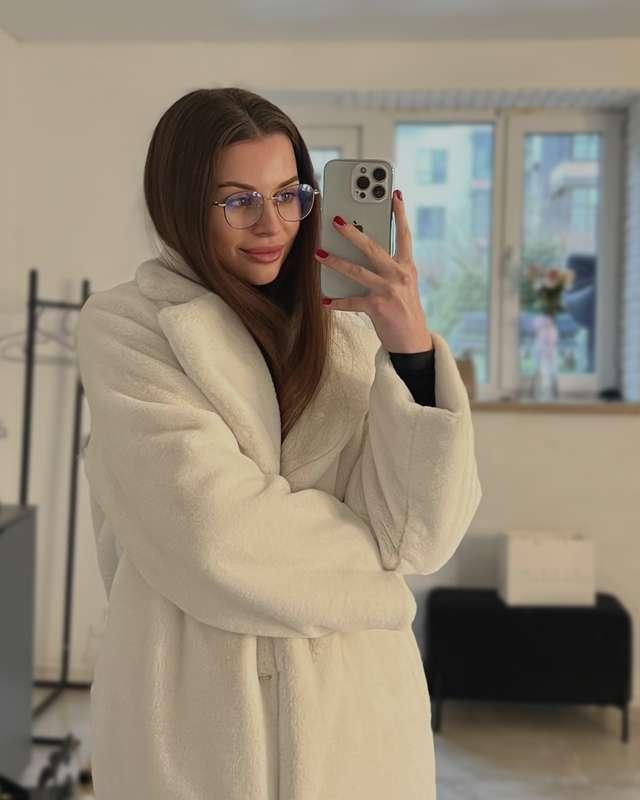 You always see the final look, but do you want a sneak peek ..