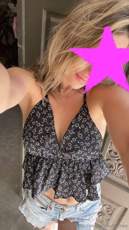 Full face on the VIP guys... come onnnnn