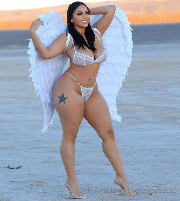 If you want to watch your angel be a little slut unlock ❤️❤️..