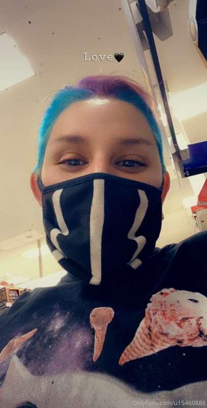 New hair who dis? 😝   What y’all think