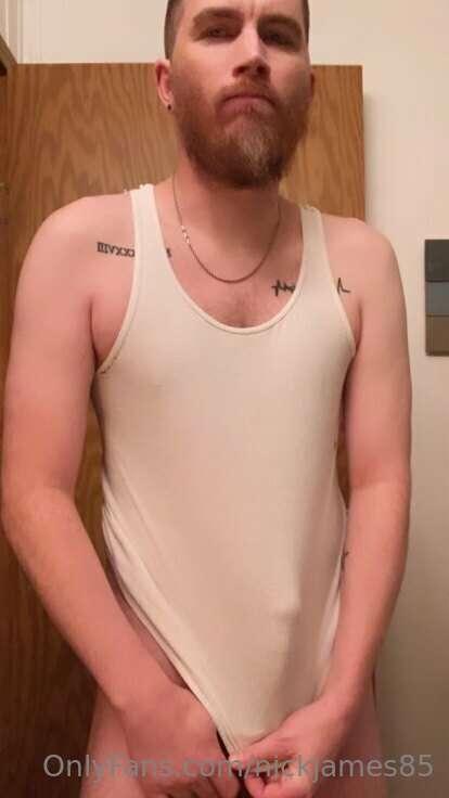 Hey guys! 👋 you should go check out my sexy husband!! @jffhf..