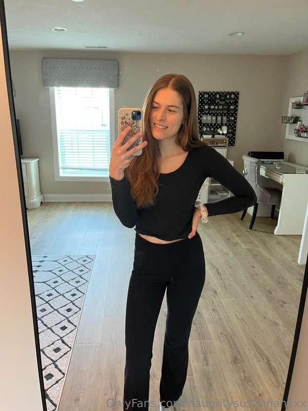 All black always look sexy😊🖤