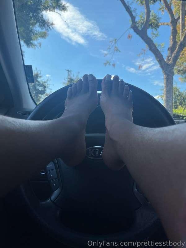 Need to get my toes done