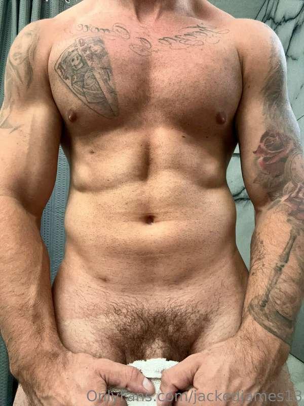 Would you shower with daddy?🥵
