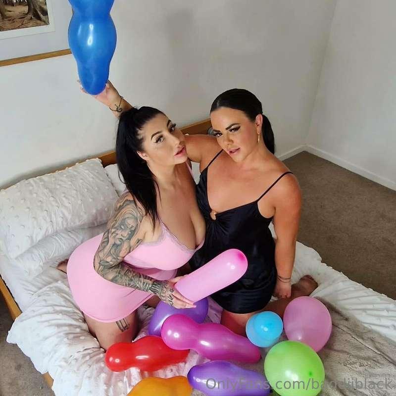 ITS MY BIRTHDAY 🥳🥳