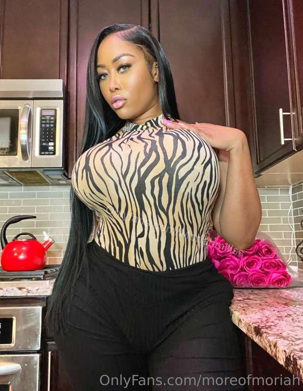 You deserve to have some fun with this body, babe! Come to @..