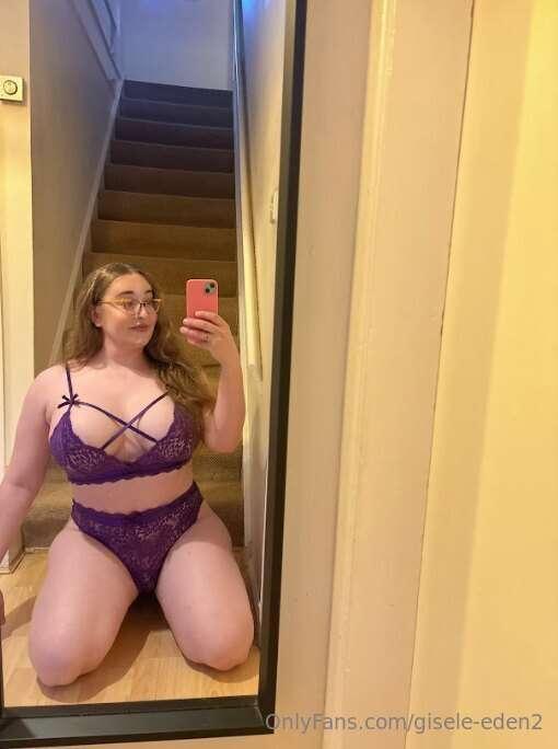 Naughty looks best in purple, don’t you think? 💜😈