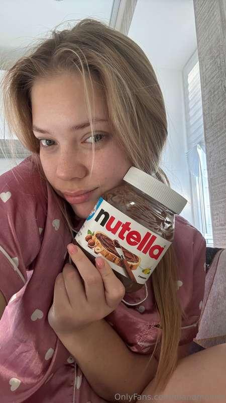 Admit it, who has a sweet tooth here? I love Nutella with st..