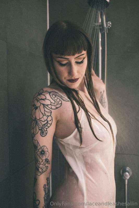 Wanna take a shower with me? 💦