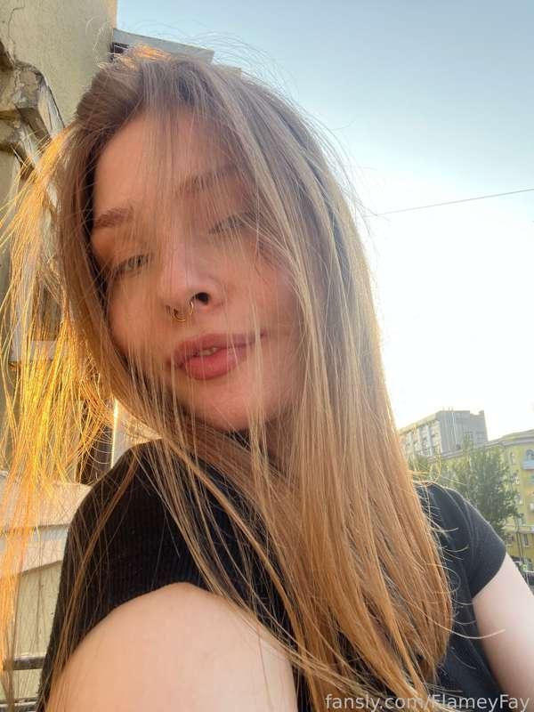 Sunny weather inspires me so much

✦ #outdoor #lifestyle #gfe #redhead #natural #anime #petite #young #skinny #fyp ✦