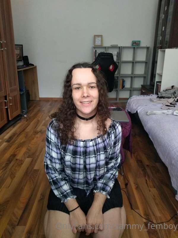 sammy_femboy image #3