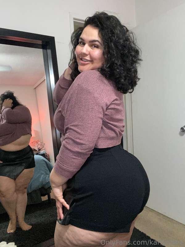 I'm getting ready for a date - you know, a hookup. Want to h..