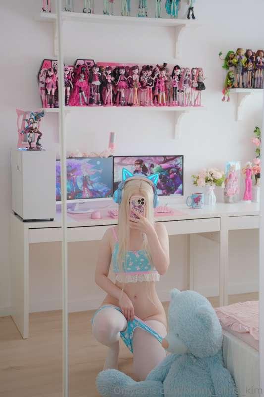 dm me daddy 🤭 i got smth to show u