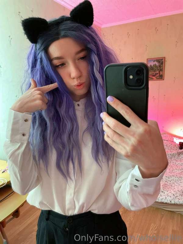 whoisellie image #2