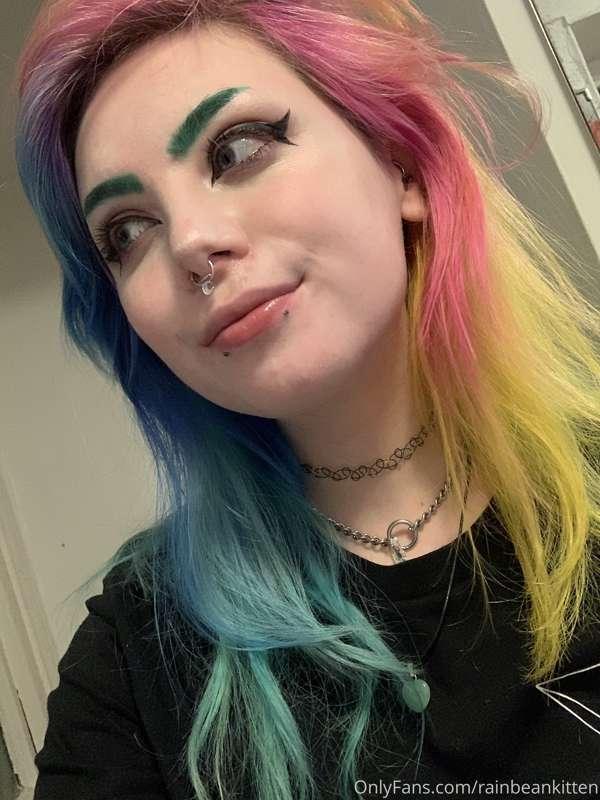 was asked to post more post head selfies😘 got face fucked so..
