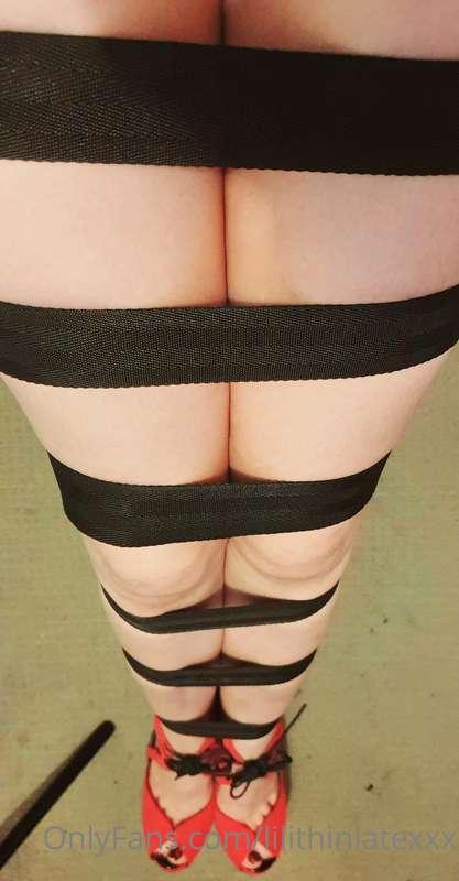 lilithinlatexxx image #0