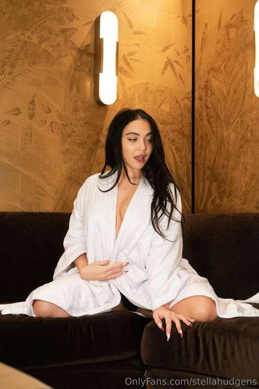 dare u to take this robe off me tn