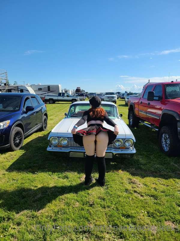 athenaeeveesqueeks image #0