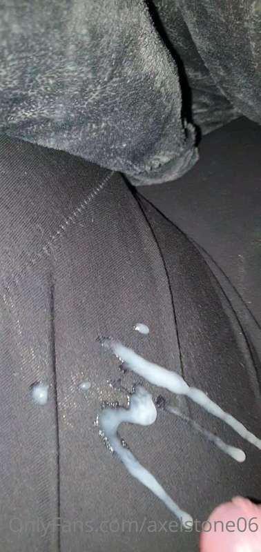 Cuming on the wife leggings