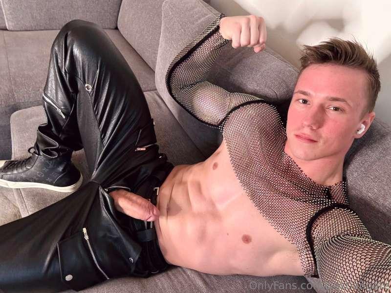 Maybe a great outfit when I travel to Spain for some of the ..