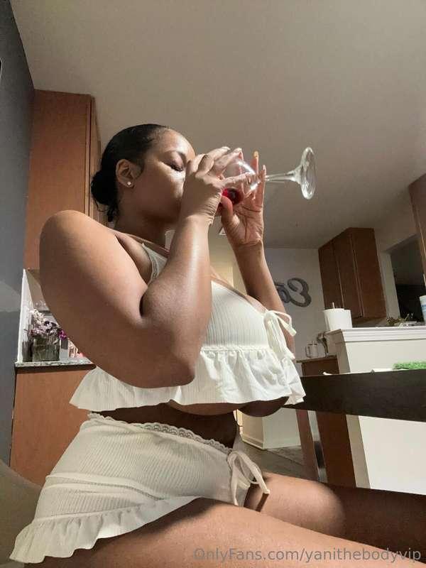 NEW OILY TITS AND NIPS VIDEO for you baby, you can see my HA..