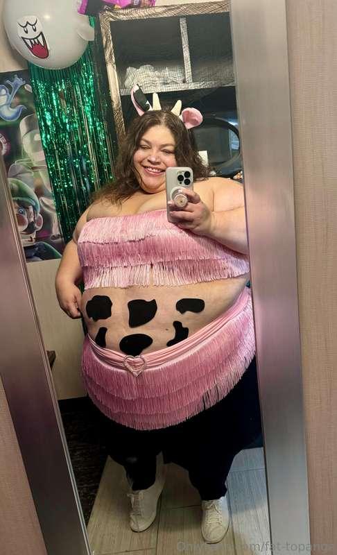 happy halloween from ur fave disco COWgirl 🪩🐮🤠make sure to s..
