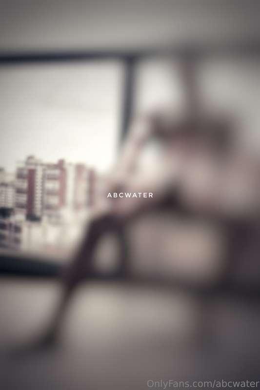 Good view at the balcony (Tip $3 to get hi-res in DM)陽台上的好風景..